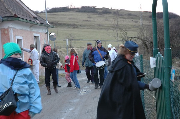 Masopustní průvod obcí 2008
